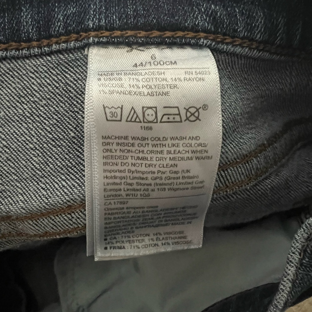 🍌Banana Republic Classic Blue Denim Women's Shorts - Picture 3 of 4